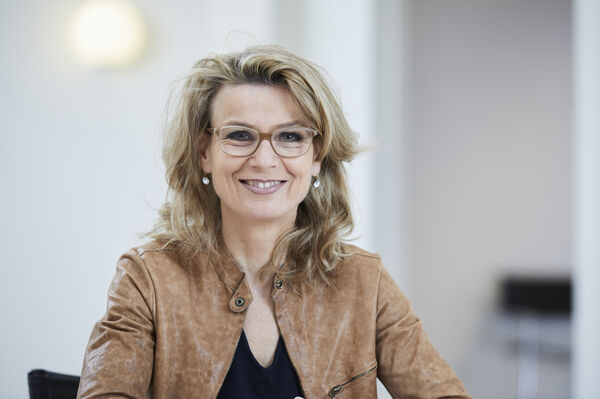 Katrin Zumstein ist Verwaltungsrätin des Psychiatriezentrums Münsingen, der Klinik für Depression, Angst, Psychose, Alters- und Neuropsychiatrie.